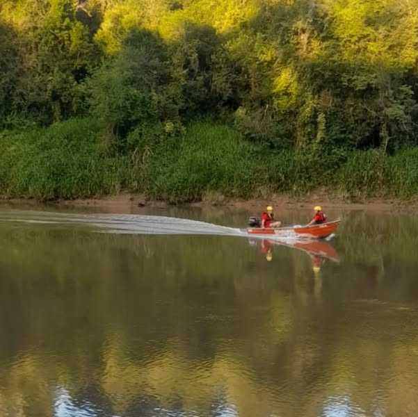 DOIS HOMENS DESAPARECEM EM RIO DE MAFRA-SC