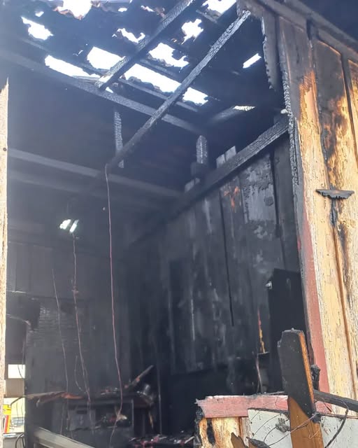 INCÊNDIO ATINGE RESIDÊNCIA NO MUNICÍPIO DE CANOINHAS