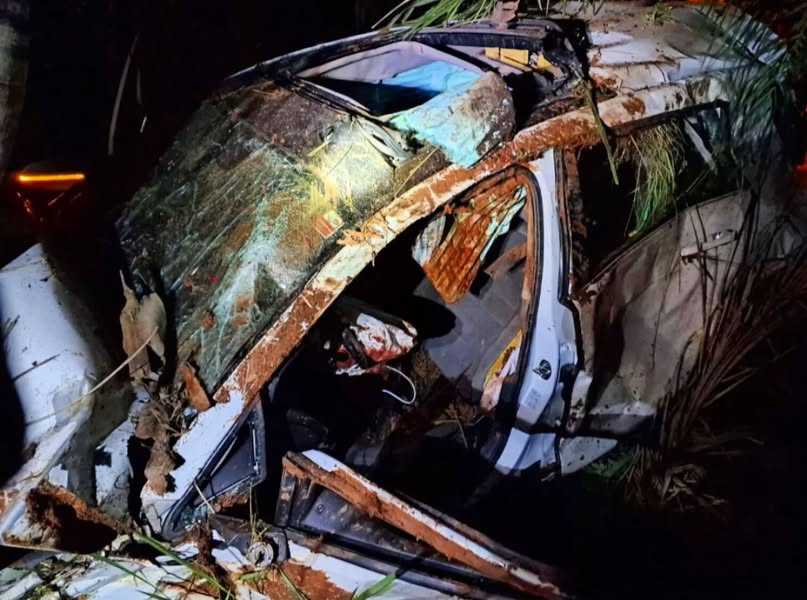 SAÍDA DE PISTA NA BR-280 EM IRINEÓPOLIS