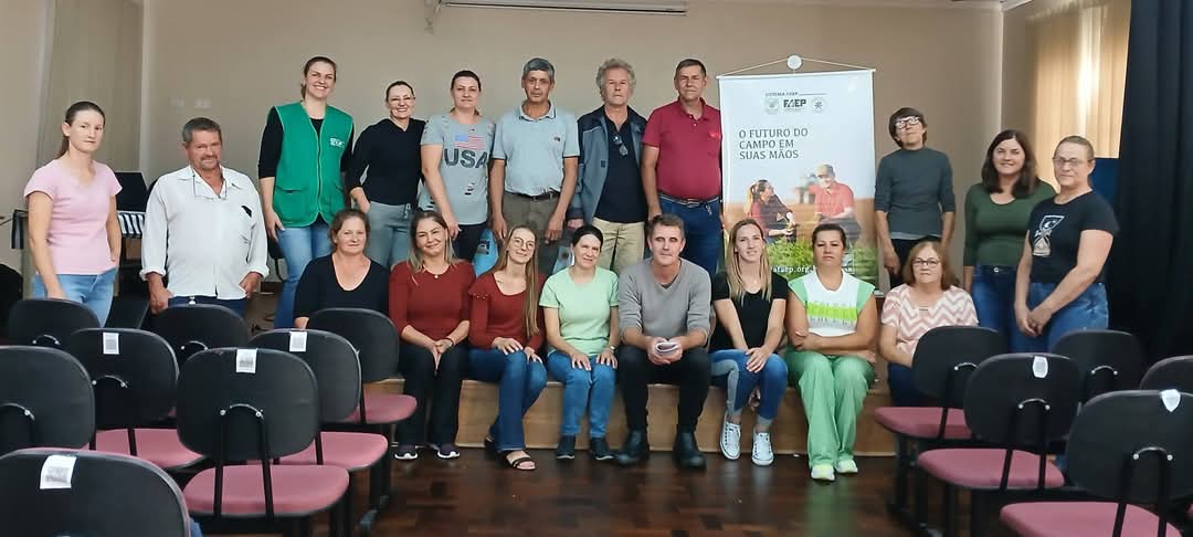 Feirantes de União da Vitória participam de capacitação em Boas Práticas no Manuseio de Alimentos
