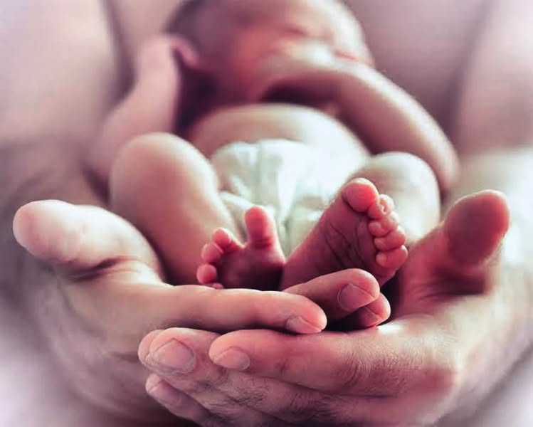 Bebê nasce dentro de banheiro em Canoinhas